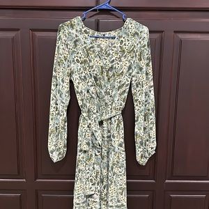 Small dress like new